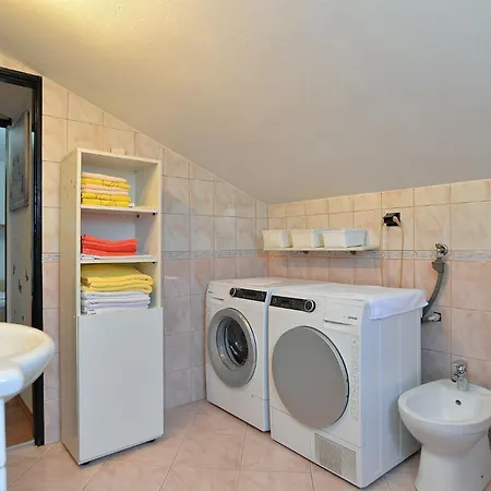 With Parking Space Banjole, - 20675 Apartment